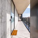 Appartement Riverside Duplex By The Sea With Pool And Balcony