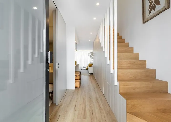 Apartament Riverside Duplex By The Sea With Pool And Balcony