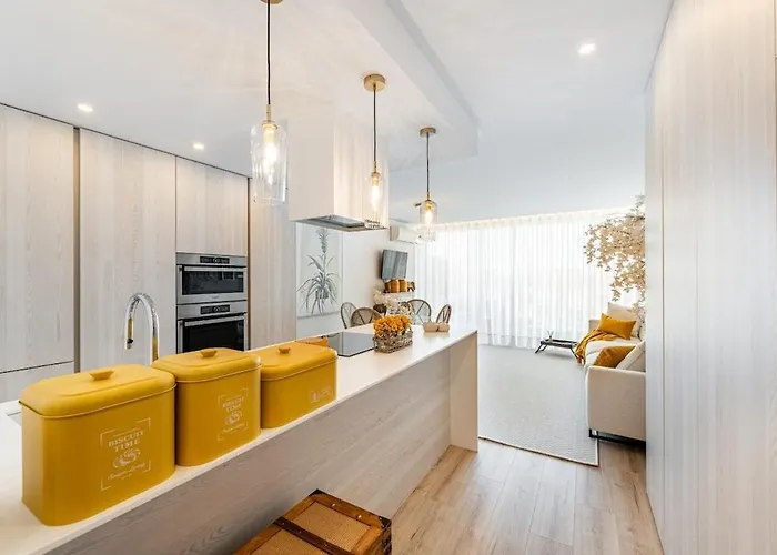 Riverside Duplex By The Sea With Pool And Balcony Apartament Fão