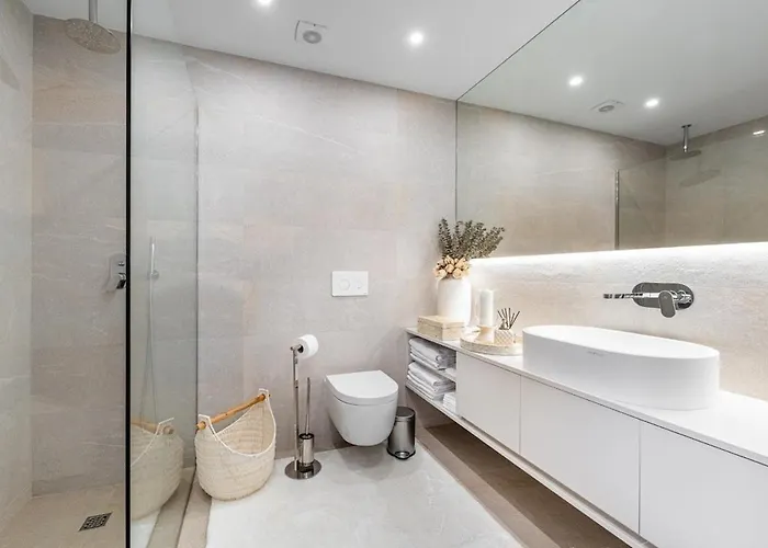 Riverside Duplex By The Sea With Pool And Balcony * Fão