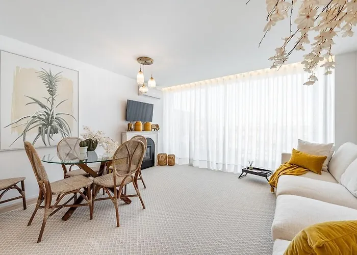 Riverside Duplex By The Sea With Pool And Balcony Apartment Fão