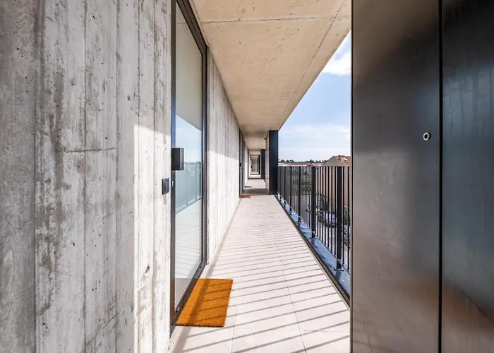 Appartement Riverside Duplex By The Sea With Pool And Balcony