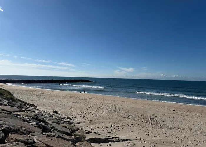 Riverside Duplex By The Sea With Pool And Balcony Appartement Fão